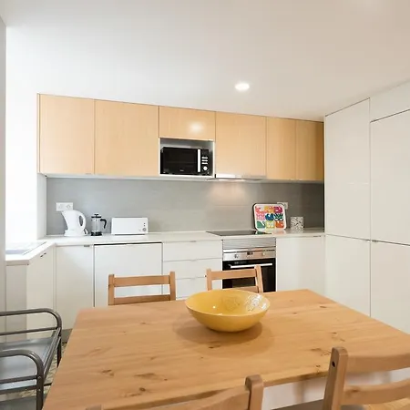 Apartman Feels Like Vila Berta Modern Flat With Terrace